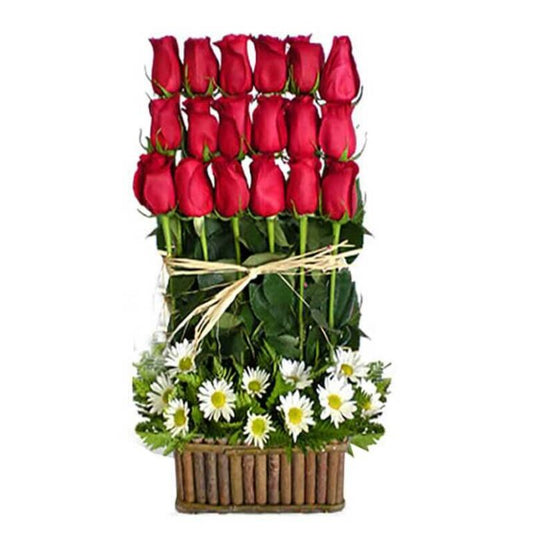 canasta rustica de 18 rosas rojas